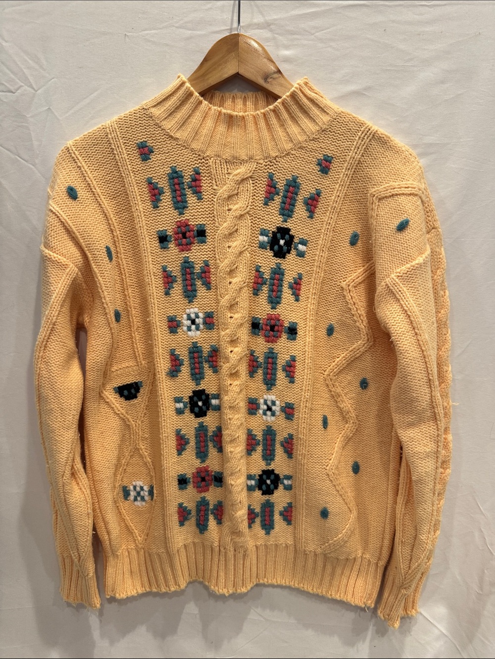 Vintage 80s Yellow Chunky Cable-Knit Embroidered Sweater S Unisex Retro
